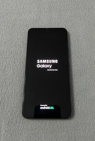 Samsung galaxy S22 - 6