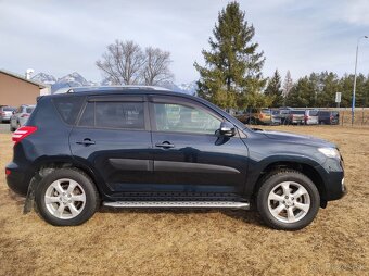 Toyota RAV4 2.0l benzín - 6