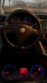 VOLKSWAGEN GOLF 5 2.0TDI 4x4 - 6