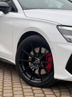 Audi S3 Sportback 2.0TFSI Quattro - 6