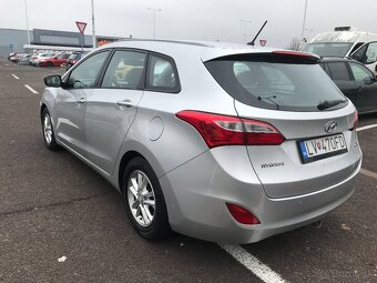 Hyundai i30 CW 1.6i CRDi 16V DOHC Comfort - 6