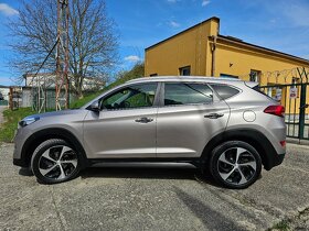 Hyundai Tucson 2.0 CRDI 136kw 4x4 - 6