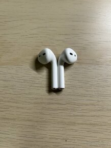 Apple AirPods 2 - 6