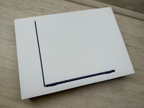 Apple MacBook Air 15 M3 8 GB / 256 GB (Nový, zabalený) - 6