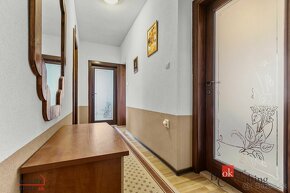 Veľkorysý rodinný dom/rodinná villa s vedľajšou stavbou na p - 6