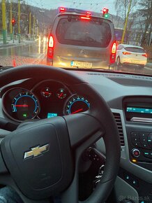 Chevrolet Cruze 61500 Km  1.6 benzin 5 stupnovy - 6
