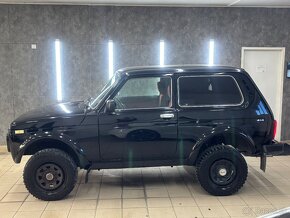 Lada Niva 1.7i 4x4 - 6