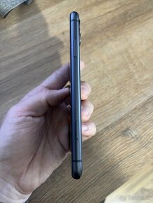 iPhone 11 64GB čítaj popis - 6