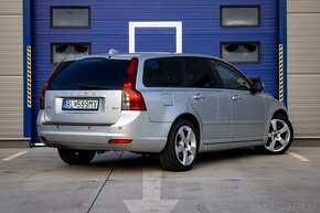 VOLVO V50 2.0D - 6