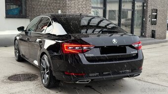 Skoda superb 3 2.0tdi L&K 4x4 DSG - 6