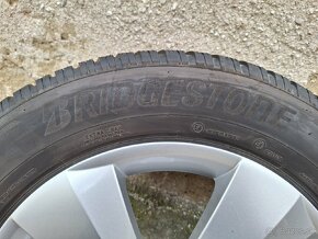 5x112 215/65 R17 - 6