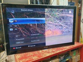 46"  LED  TV - 6