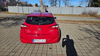 Hyundai i30 1.4l súkromný predaj 34 tis. km 1. majiteľ - 6