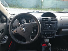 Suzuki Ignis 1.5 4x4 - 6