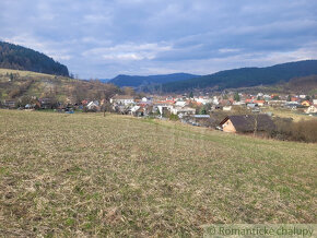 Stavebný pozemok s krásnym výhľadom nad obcou Jasenica pri - 6