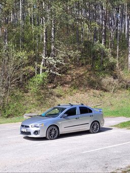 Mitsubishi lancer 1.6 mivec 2018 - 6