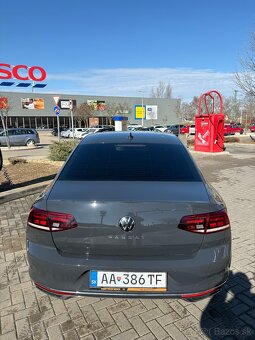 Volkswagen Passat 2litre, 140kw. - 6