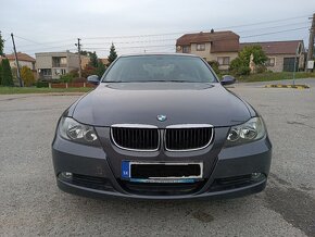 Predám BMW 318i E90 - 6