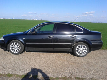 Volkswagen Passat 1.9 TDI Tiptronic - 6