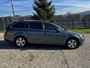 Škoda Octavia Combi 2.0 TDI DSG Style plus - 6