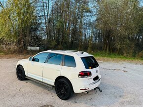 Volkswagen Touareg Facelift R-Line 3.0 TDi - 6