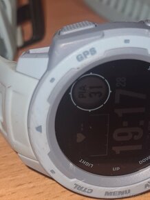 Garmin Instinct - 6