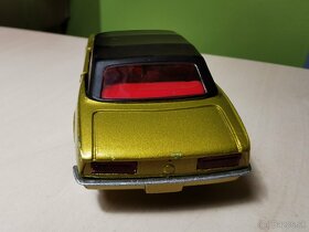 ZLAVA Corgi toys Chevrolet Camaro SS - 6