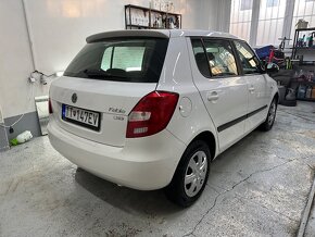 Škoda Fabia 2 1.2 TSI 63kw 2012 TOP stav - 6