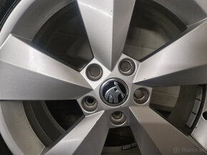 5X112 R17 ŠKODA 6,5J ET38 - 6