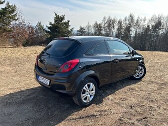 Opel Corsa D 1.4 benzín - 6