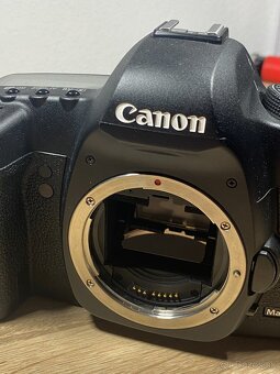 Canon 5D Mark II - 6