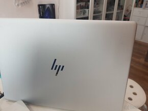 HP EliteBook 840 G5 i7 16 GB 512GB ssd - 6