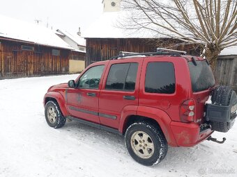 Jeep Cherokee 2.8 CRD - 6