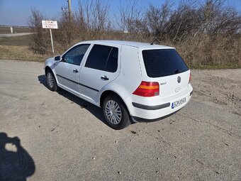 Volkswagen golf IV  1.4 benzín-nová stk ek - 6