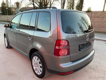 Volkswagen Touran 1.9 TDI 77KW - 6