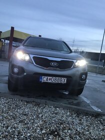 KIA SORENTO - 6