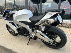 Aprilia RSV4 1000 APRC - 6