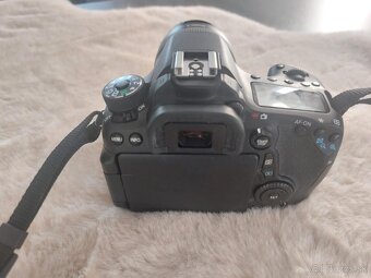 CANON EOS 70D + 18-135 IS STM - 6