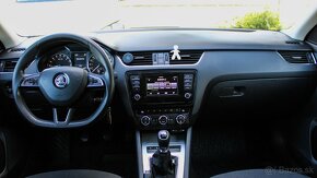 Škoda Octavia Combi 2.0 TDI Elegance - 6