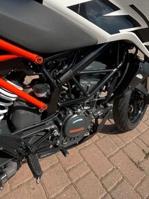 KTM Duke 125 - 6