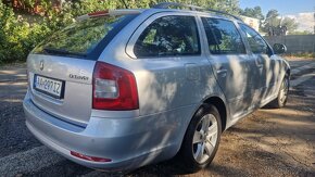 ŠKODA OCTAVIA COMBI 1.6 TDI.DSG - 6