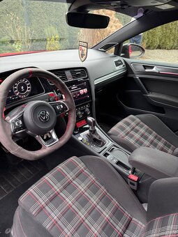 Volkswagen Golf GTI performance - 6