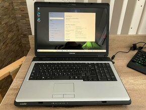 Toshiba Satellite L350-17" notebook na filmy,internet - 6