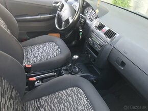 Skoda fabia combi 1.4TDI - 6