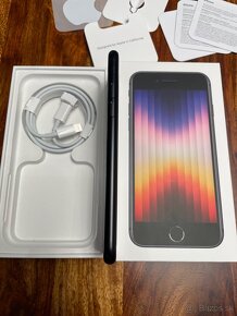 Apple iPhone SE 2020 64gb Black - ako novy, bez škrabanca - 6