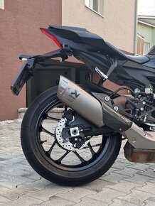 Predam Yamaha R1 rok 10/2020.Len 3000tis km - 6