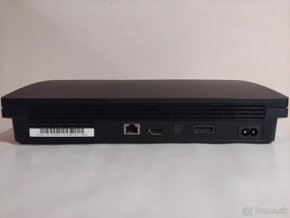 PS3 Slim 320 GB + 2 ovládače + káble + 10 hier - dobrý stav - 6