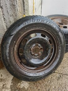 195/65 R15 s diskami - 6