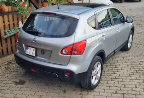 Nissan Qashqai 1.6i - 6