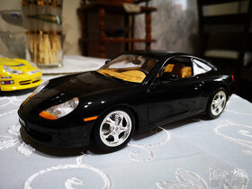 porsche 1:24 - 18 eur a 1:18 - 30 top stav - 6